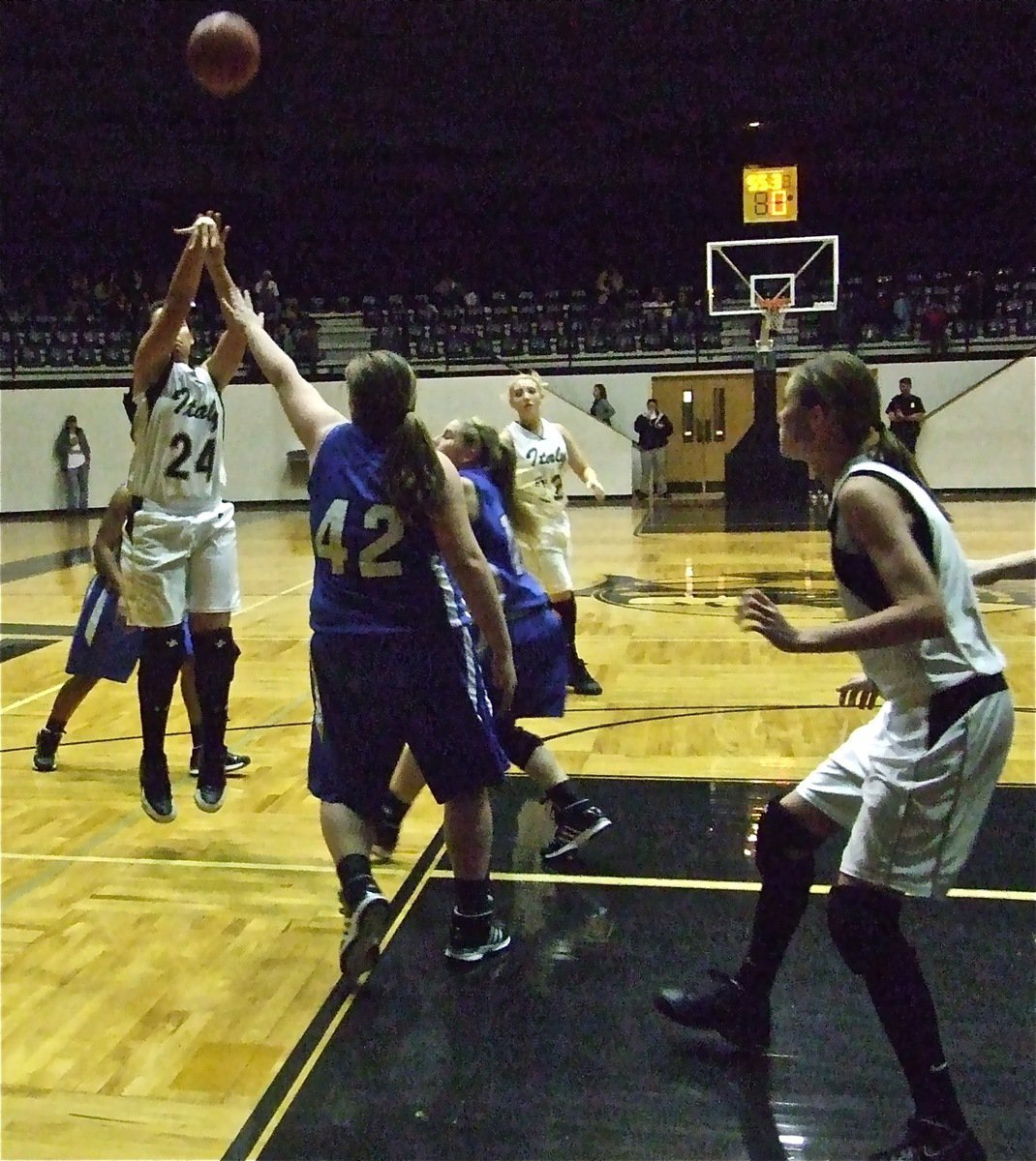 Image: Alyssa’s accurate — Alyssa Richards(24) can shoot the rock and dominate the block.