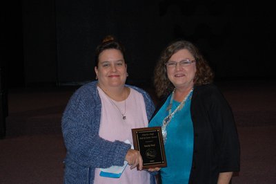 Image: Sandy Neal — Sandy Neal, right, of Italy was honored with the Charlie Huff Hall of Fame Award.