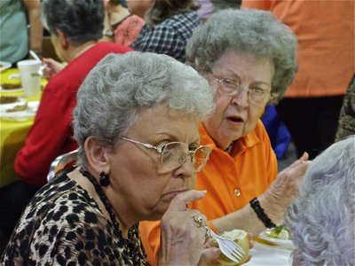 Image: Interesting… — Guests were captivated by Dr. Sullivan’s views on colonoscopies…during their meal.