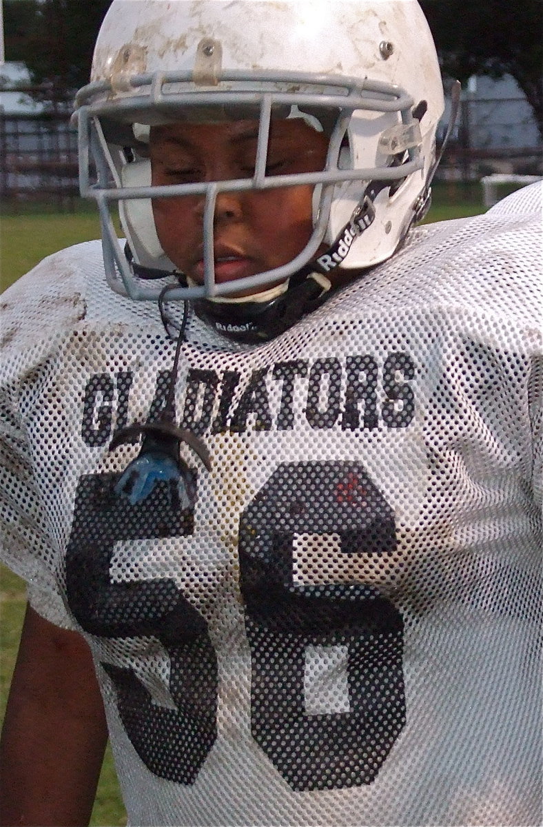 Image: Larry’s lil’ linebacker — Darol Mayberry provided the hit of the game making his dad, Larry Mayberry, happy.