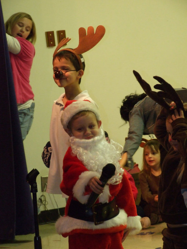 Image: Santa Claus — Can five little reindeer pull my sled?