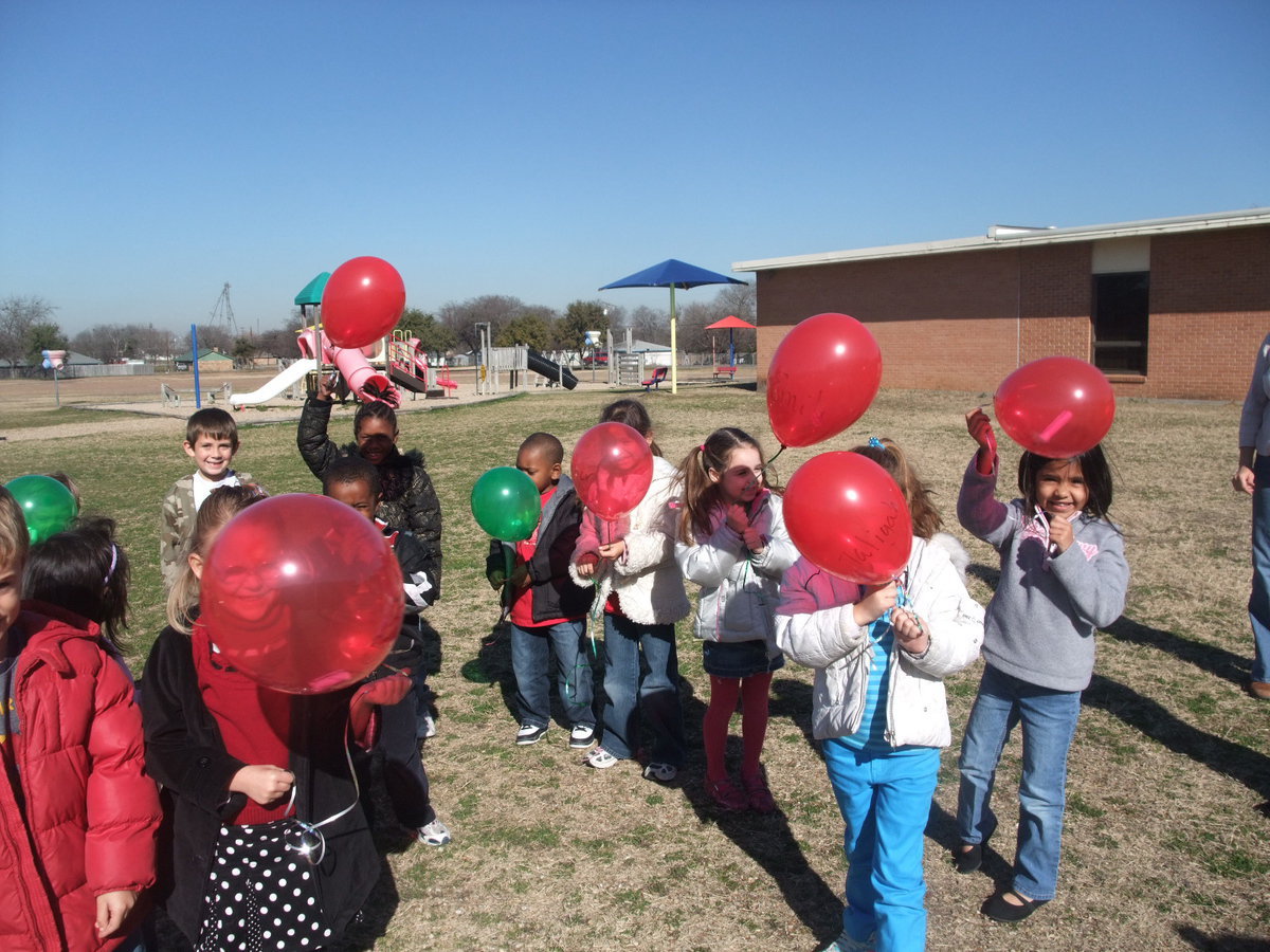 Image: I Can See My Wishes — The balloons are ready to fly.