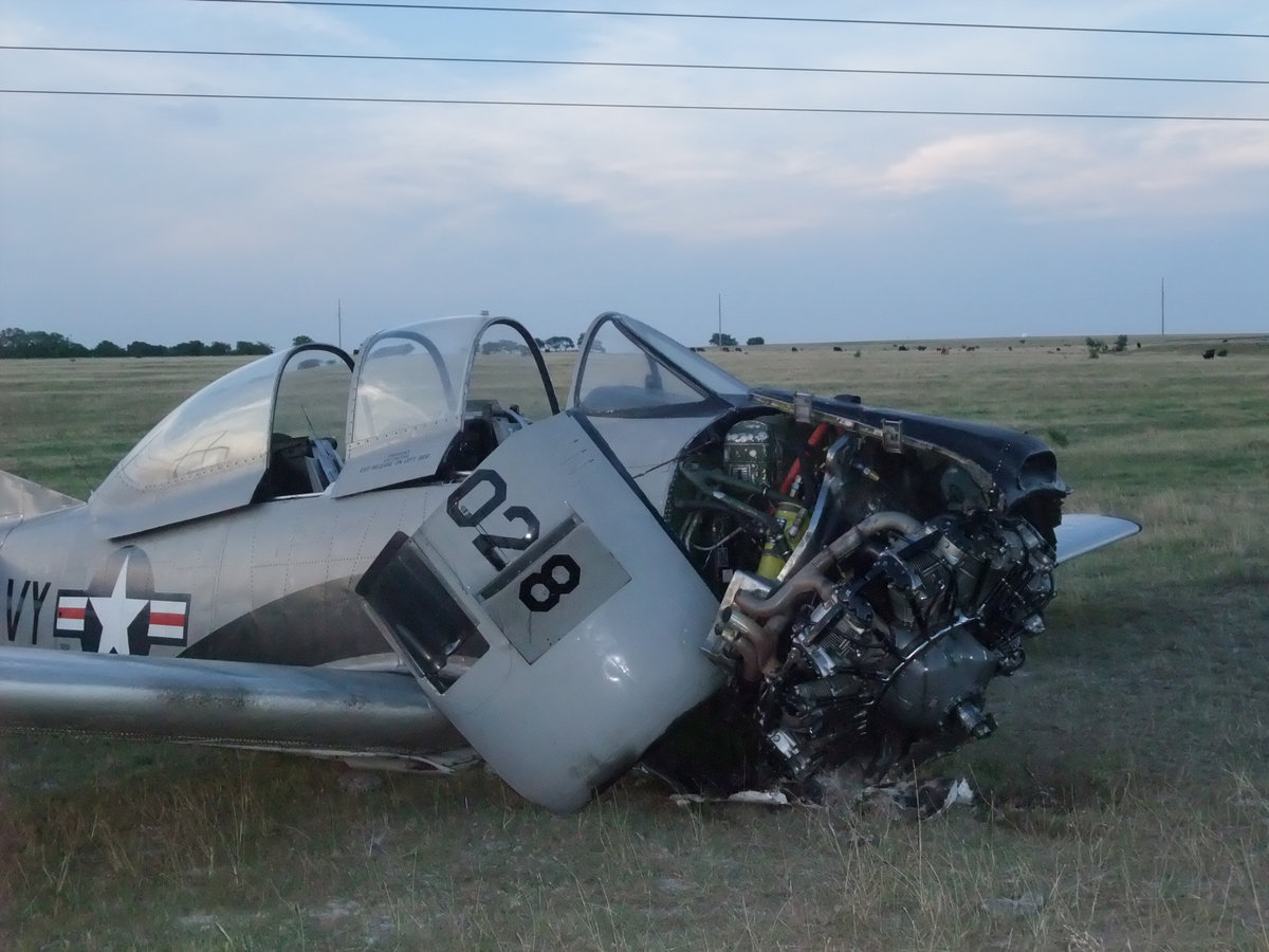 Image: Pilot survives — The retired Vietnam veteran crawled away from the wreckage.