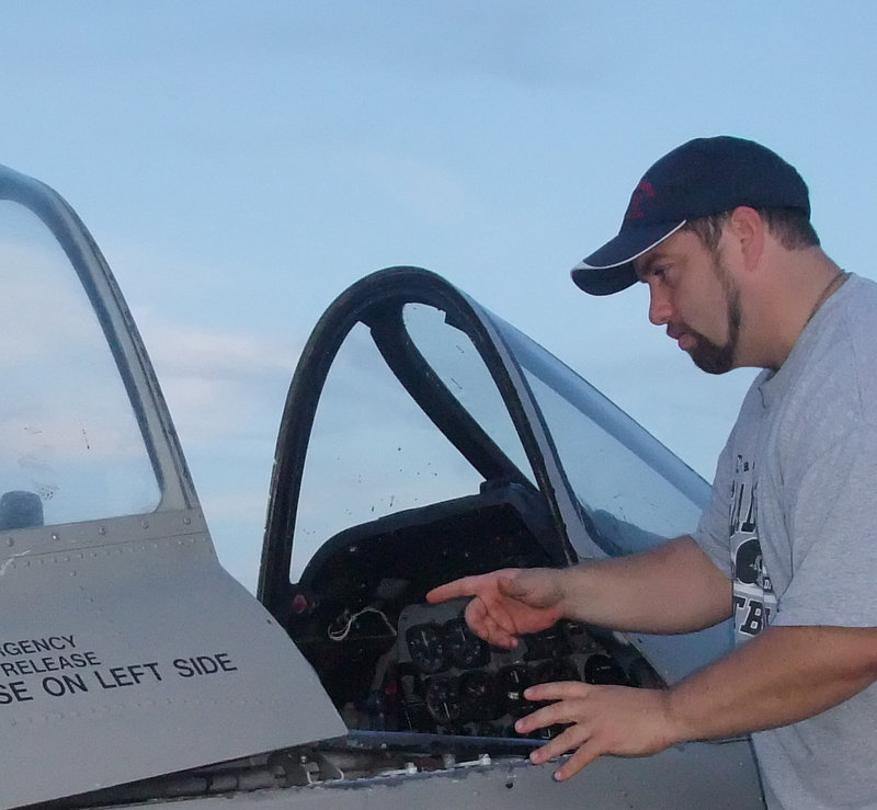 Image: Barry examines plane wreckage — Italyneotribune.com reporter Barry Byers tries to piece together the events of the plane crash.