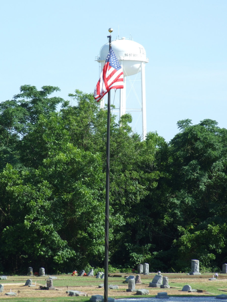 Image: New Addition to Cemetery — The flag is a great addition to the Italy Cemetery. It reminds us about those that lost their lives so we can live in freedom.