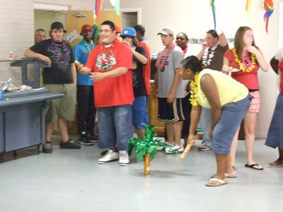 Image: Anthony and Jasmine compete — Hawaiian bowling is not as easy as it looks.