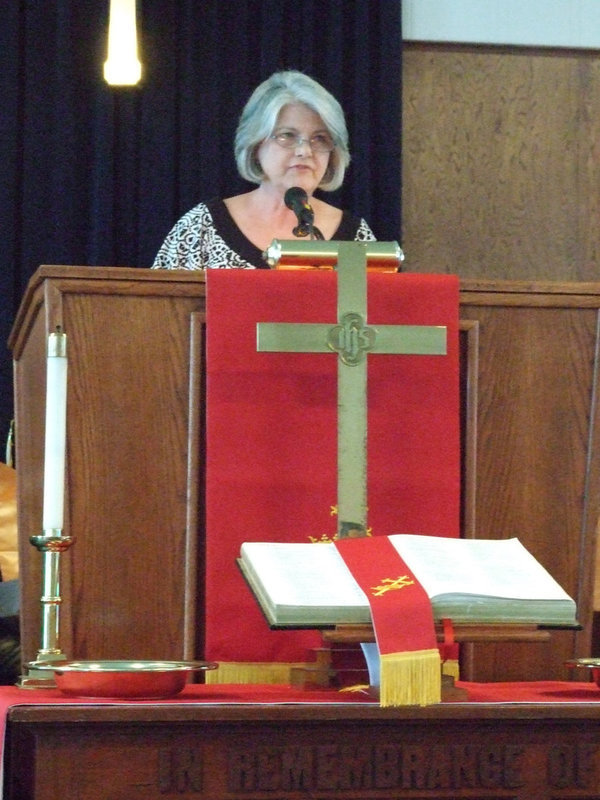 Image: Cheryl Owen — Italy ISD school board member, Cheryl Owen, had a few stories to tell about the seniors from kindergarten.