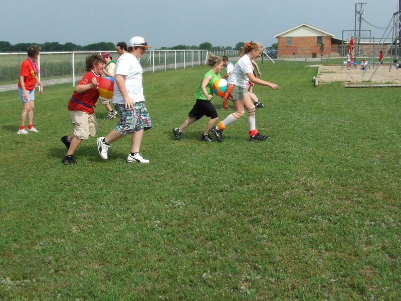 Image: Almost to the Finish — How fast can they go without dropping the ball?