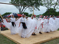 Image: Dancers from Itasca — Cinco Di Mayo Folkloric dancers came from Itasca to entertain all.