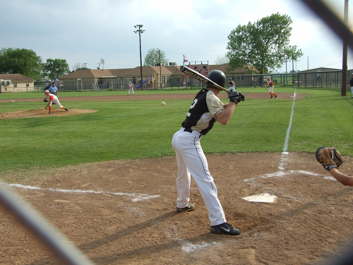 Image: Ryan Ashcraft — Ryan hit a line drive up the middle.