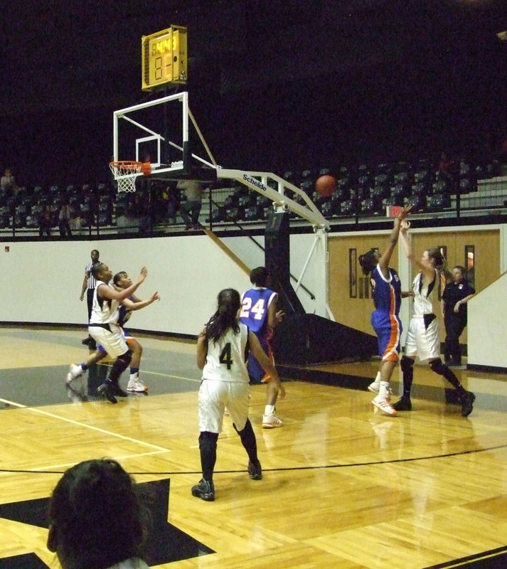 Image: Kaitlyn passes to Shay — Rossa works the ball inside to Fleming.