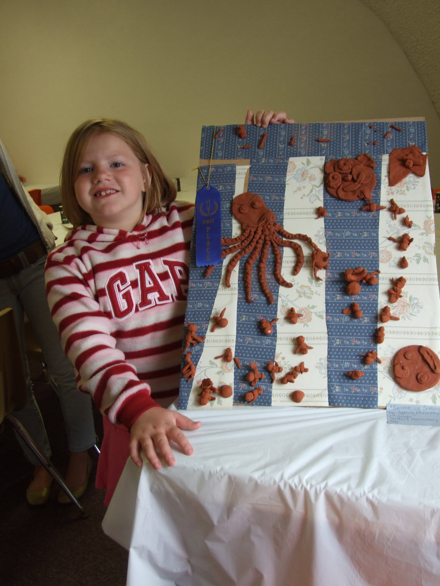 Image: Sydney Lowenthal — Sydney and her “Swimming Snowmen” art project.