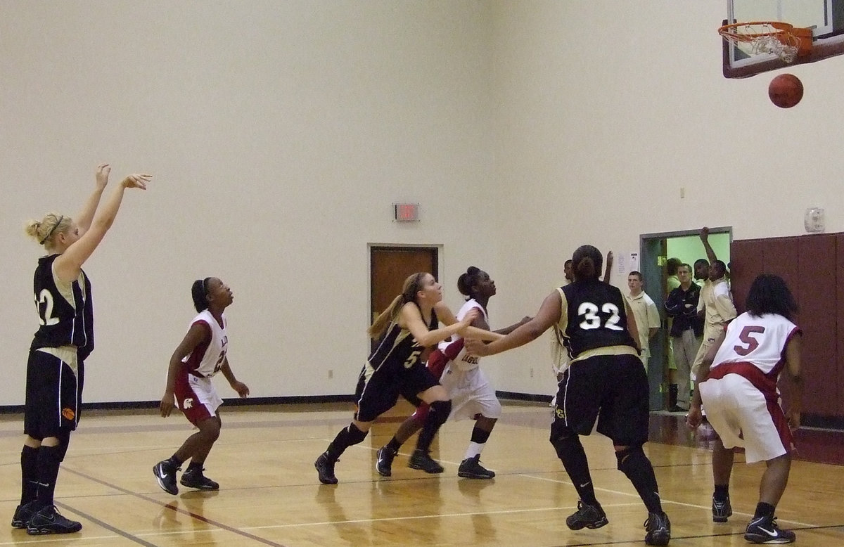 Image: Megan shoots — Megan Richards hits a free throw.