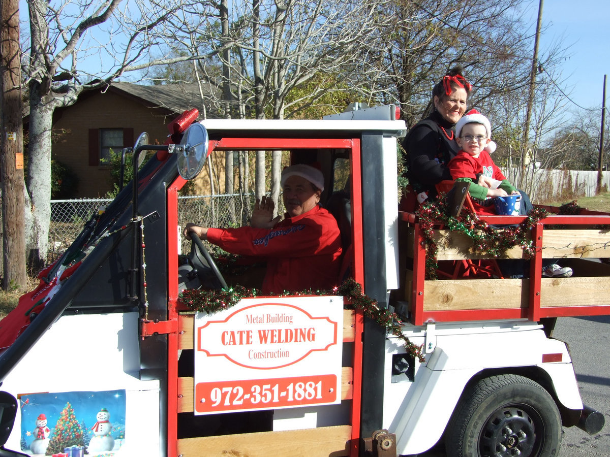 Image: Cate Welding — A lot of Italy’s businesses participated in the 3rd Annual Parade and Festival.