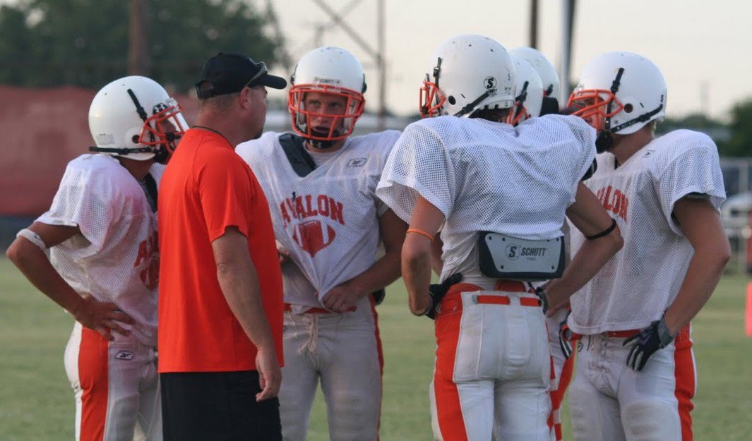 Image: Coach has a plan — The Eagles formulate a plan to beat Bynum.