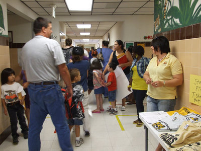 Image: The halls were full — Stafford Elementary is ready for school to start.