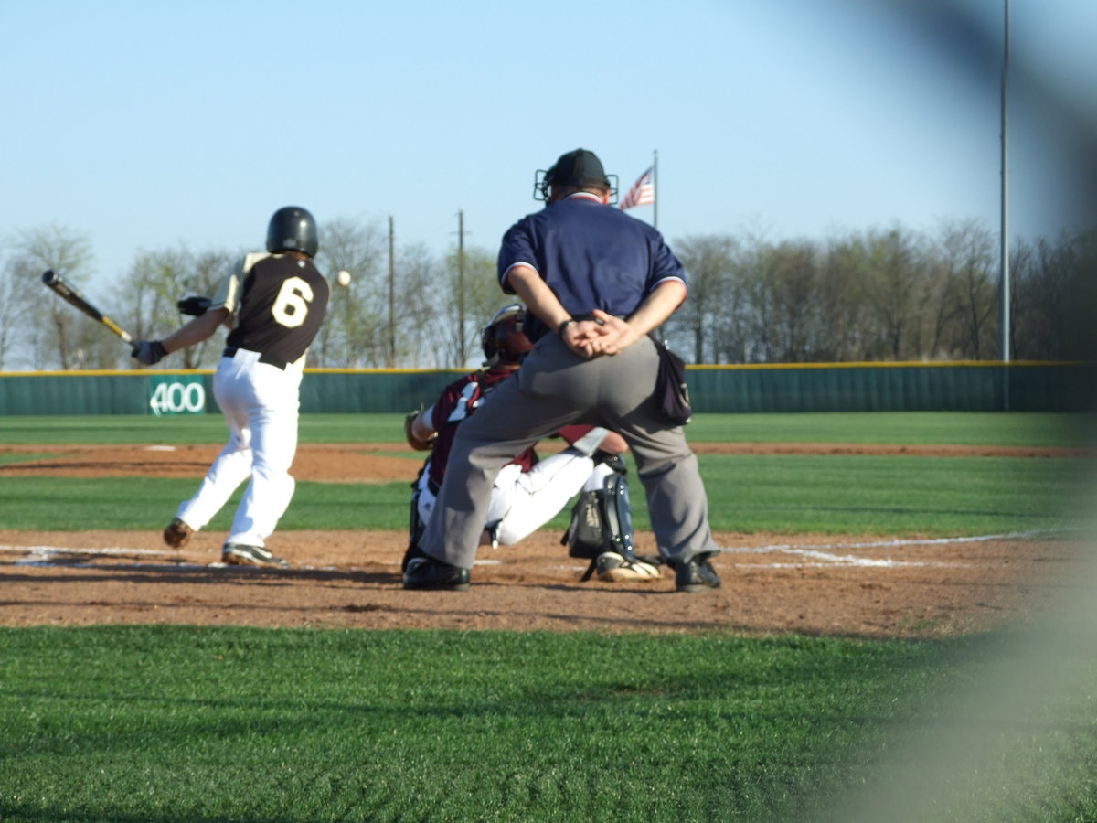 Image: Crownover Hits Up The Middle — Dan Crownover gives the Eagles a run for their money.