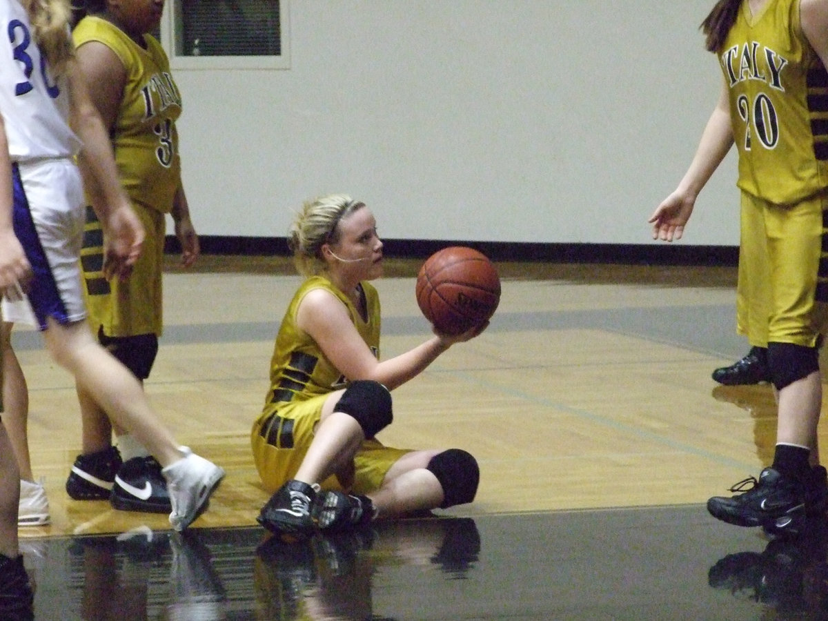 Image: Gilley Gets Grounded — Italy stumbled in their 1st game of the tournament losing to the Blooming Grove Lady Lions 30-27.