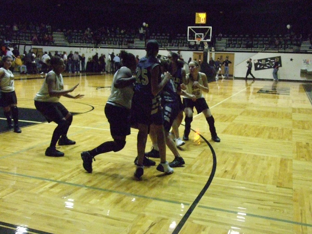 Image: Gladiator defense — Waxahachie was surrounded by Lady Gladiators with no way to retreat.