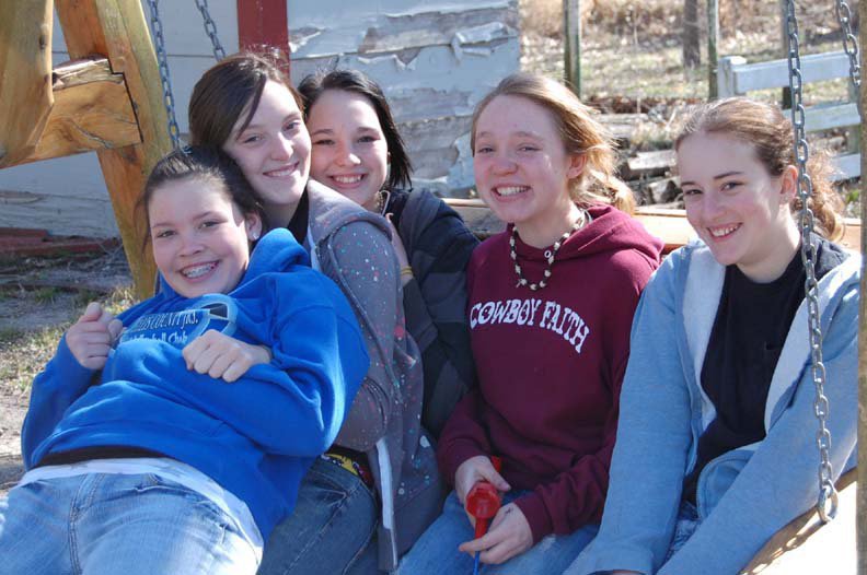 Image: Horse Kids — Horse kids hanging out, from left, Emma Hinds, Chesley Hinds, Maddie Hinds, Victoria Sandusky, and Elizabeth Terry.