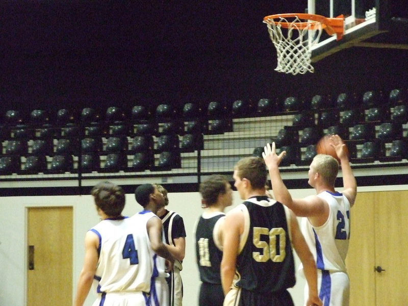 Image: Big Angry — Blooming Groves, big man in the middle, #21 P. Owen can’t seem to grasp the severity of his actions.