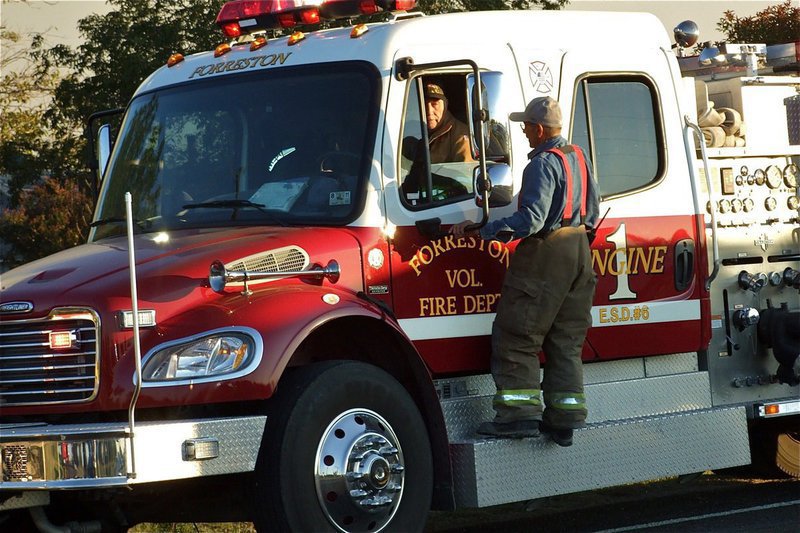 Image: Forreston’s volunteers arrive