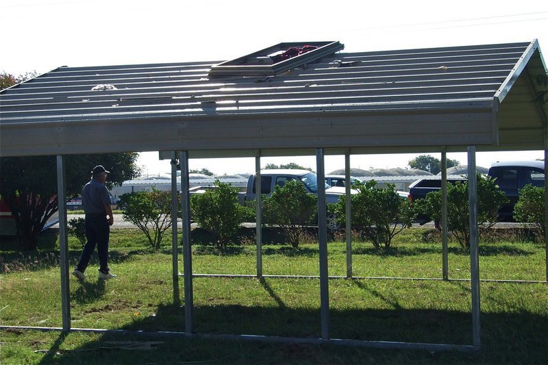 Image: Frame lands on shed