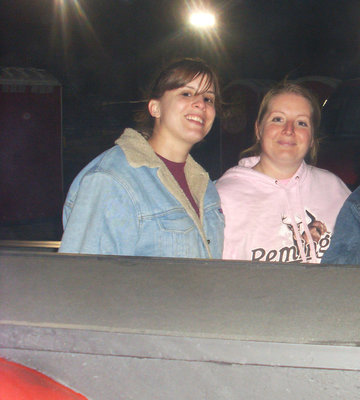 Image: Melissa and Misty — Melissa Souder and Misty Escamilla hang out at Gary Wood’s Grill the night before the judging.