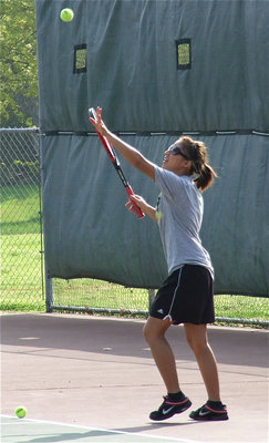 Image: Nice approach — Jessica Hernandez makes a strong showing in both of her singles matches.