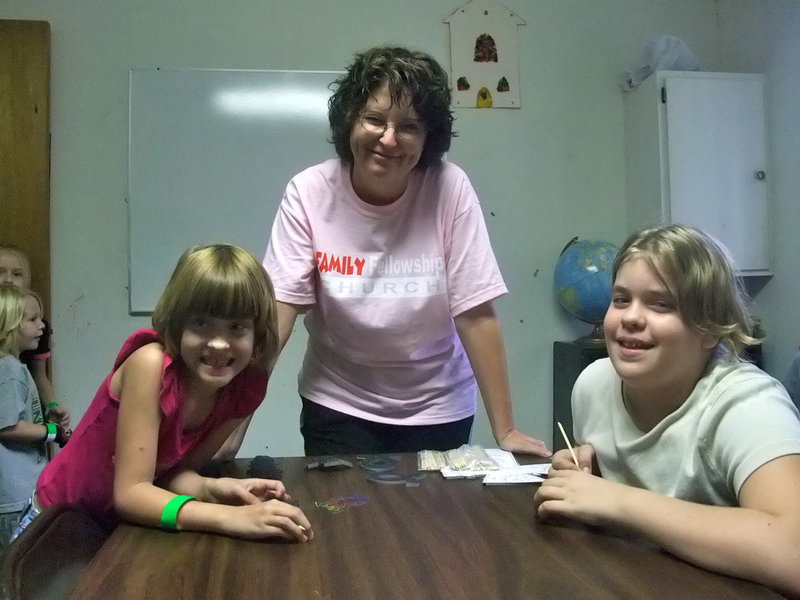 Image: Ruth Roberts and Crafters — Setting up to do scratch off art.