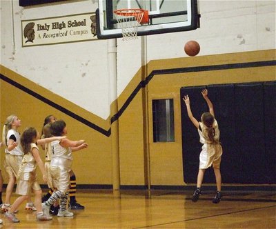 Image: Haley gets open — Haley Jones(3) gets open under the basket for 2-points.