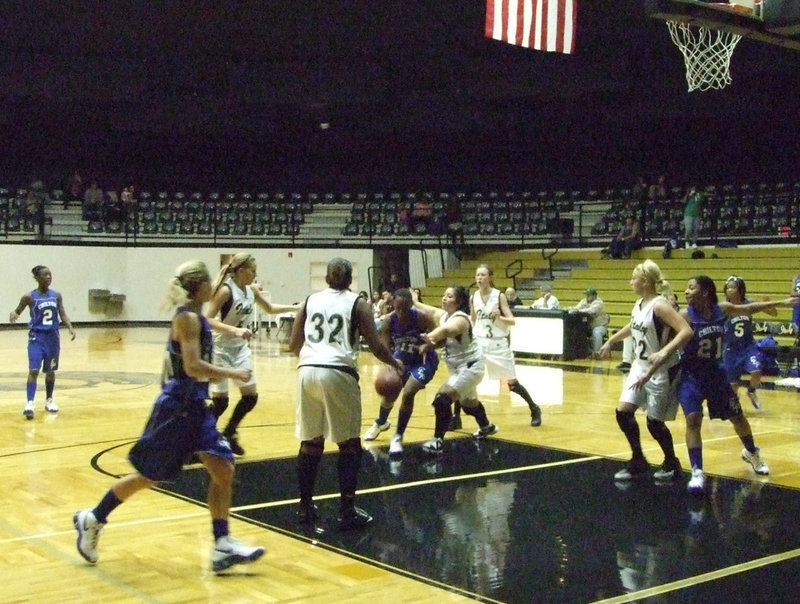 Image: Blanca Figueroa — Blanca tries to block Chilton’s Brown from scoring.