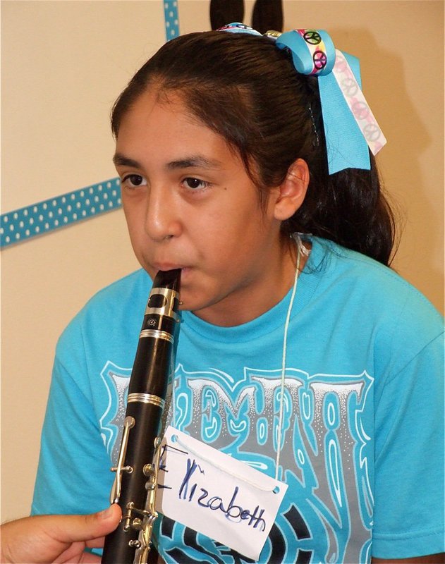 Image: Go Garcia! — Elizabeth Garcia tries out the clarinet.