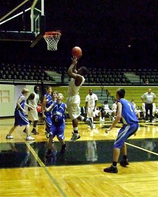 Image: Lewis scores — Jalarnce Jamal Lewis(20) scores two of his thirteen-points during the big game against Blooming Grove.