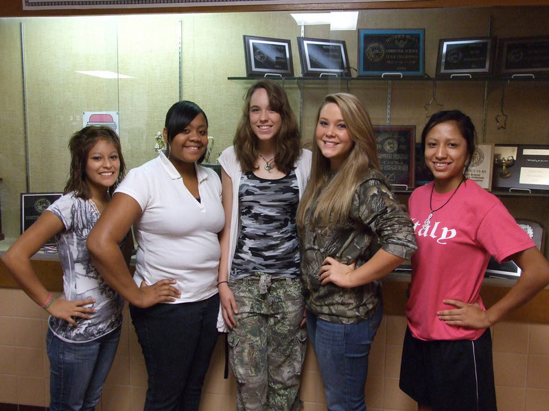 Image: 2010 Homecoming Queen Nominees — The Italy High School Homecoming Queen Nominees smile for the camera.  Their big night is Friday when the Gladiators take on the Hubbard Jaguars.  The Queen will be crowned during the half-time festivities. (L-R) Maria Estrada, Amber Mitchell, Melissa Smithey, Shelby Gilley and Jessica Hernandez.