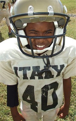 Image: Tyvon Gates — Tyvon Gates plays cornerback for the IYAA B-Team Gladiators (3rd &amp; 4th grades).