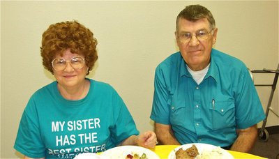 Image: The Onstads — Mayme &amp; Alvin Onstad enjoy a good meal while listening to Commissioner Sims talk politics.