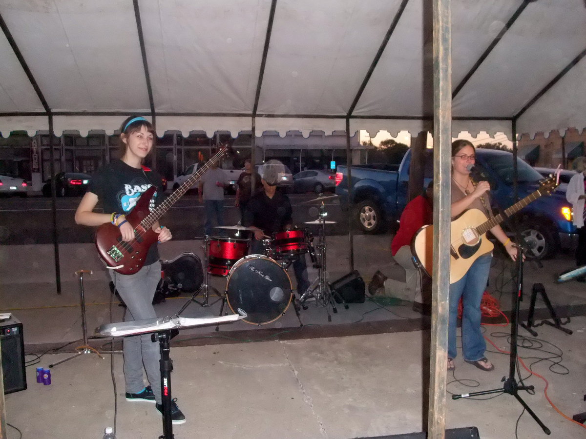 Image: Standing Stones Praise Band — The band in action.