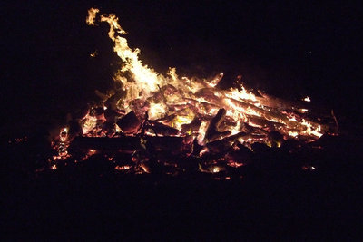 Image: The blaze burning down — It didn’t take long for the bonfire to settle down and become a glow of embers.