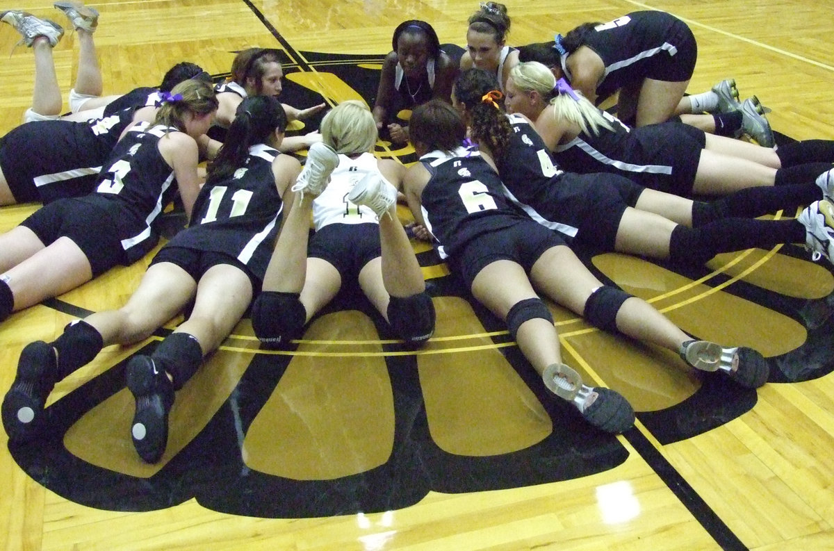 Image: Victory circle — The Lady Gladiators are ready for the season.