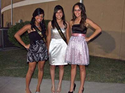 Image: The Princesses — (L-R) Ryisha Copeland, Alma Suaste and Anna Viers