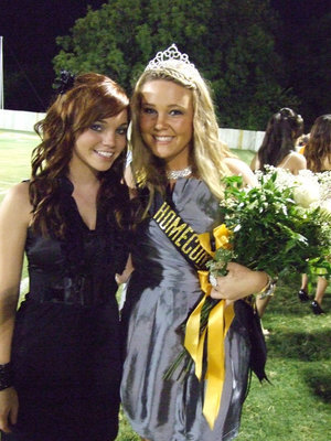 Image: Drew and Shelbi — 2009 Homecoming Queen, Drew Windham crowned Shelbi Gilley during the 2010 Homecoming Half-time festivities.