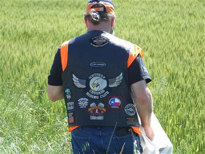 Image: The SCRC emblem — Bobby Litton proudly wears the Southern Cruisers Riding Club Ellis County Chapter 326 emblem on his back to help the club during their two mile cleanup effort along Hwy 77 in Italy.