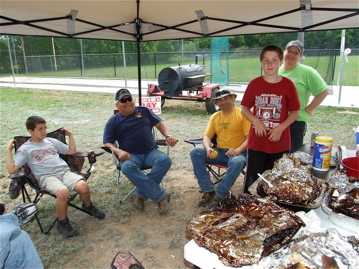 Image: The Escamilla’s — The Escamila family of Italy, also known as the Cactus Rose Cooking Team.