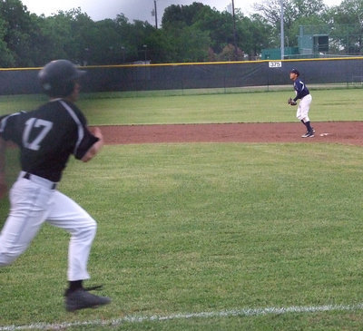 Image: Go Brandon — Brandon Souder hit a ball to the pitcher and with an overthrow to first, Brandon moved to second.