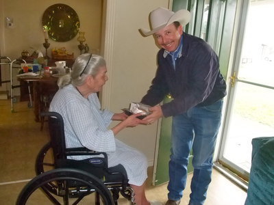 Image: Meals on Wheels Recipient — Heath Simms bringing a meal and a smile.