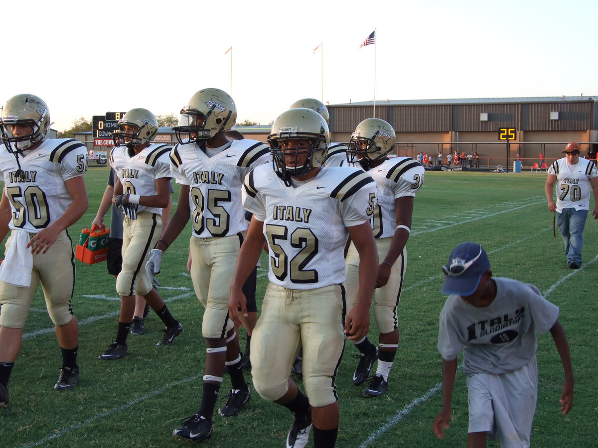 Image: On the hunt — Ethan Simon(50), Eddie Garcia(9), Tavarus Griffin(85), Jacob Lopez(52) and Jalarnce Jamal Lewis(30) are ready for the Panthers.