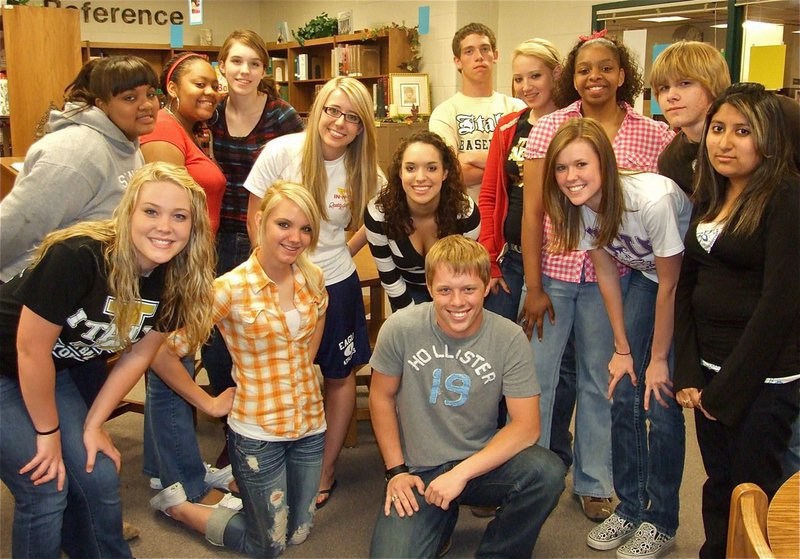 Image: Italy Gladiators’ 2010 Regionalional Academic UIL Qualifiers — Front row: Shelbi Gilley, Sierra Harris, Josh Milligan and Susana Rodriguez Middle Row: Tonelsa Hughes, Amber Mitchell, Melissa Smithey, Lexie Miller, Kelli Strickland, Megan Richards, Jaleecia Fleming, Kaitlyn Rossa and Gus Allen Way in the back: Brandon Souder Not pictured: Destani Anderson, Molly Haight and Mary Tate.