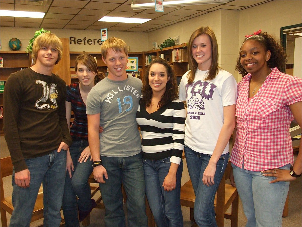 Image: UIL Speech Team — Gus Allen will be in alternate in Prose Interpretation, Melissa Smithey will compete in Prose Interpretation, Josh Milligan and Kelli Strickland will be convincing in Persuasive Speaking, Kaitlyn Rossa will enlighten in Informative Speaking and Jaleecia Fleming and Molly Haight (not pictured) will give Poetry Interpretations