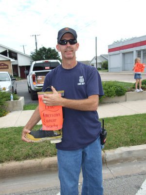 Image: Tommy Sutherland — Tommy Sutherland volunteer firefighter for Italy fire department helping the cause.